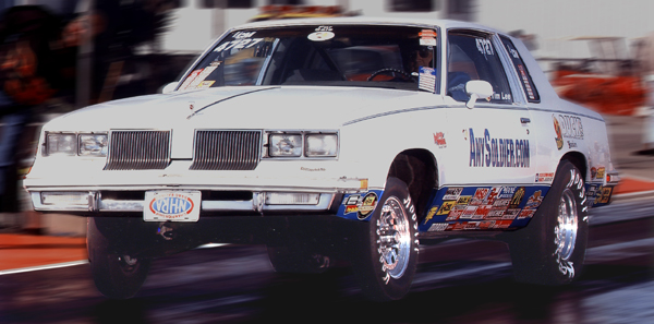 oldslaunch_blur_crop600.jpg (156148 bytes)